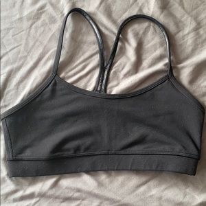 Lululemon size 6 flow Y sports bra
